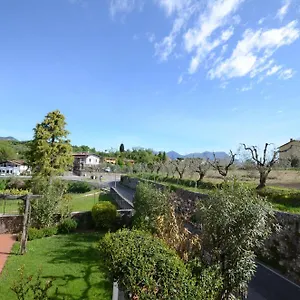 Corte Vezzola Trilocale Tommaso , Puegnago sul Garda Italien